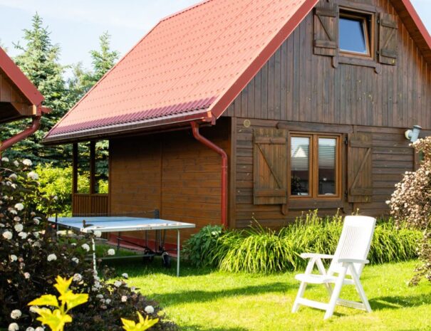 Domki letniskowe Sarbinowo – komfortowe, drewniane domki blisko morza w Ranczu w Dolinie